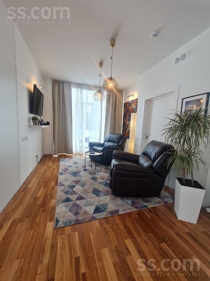 Starzdu 6, Mārupe, Rīgas rajons, Mārupes pag. — maja