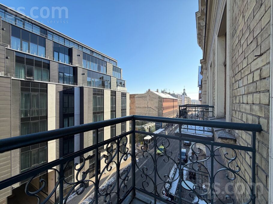 Dzirnavu 66, Rīga — dzivoklis