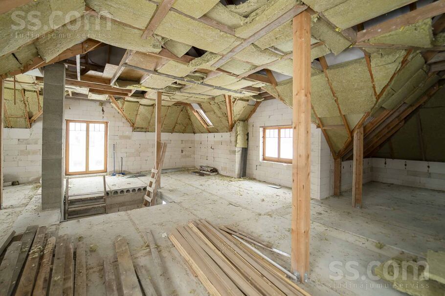 Celmiņi 43, Saulgoži, Rīgas rajons, Ķekavas pag. — maja