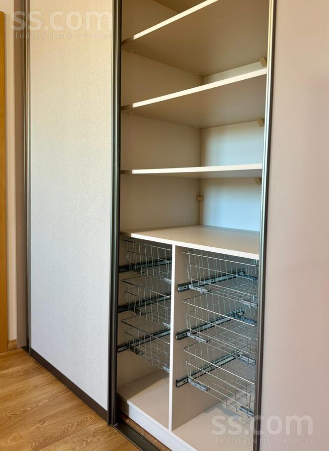 Eiženijas 17, Rīga — dzivoklis