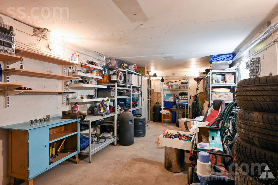 Riekstu iela, Rīgas rajons, Baloži — maja