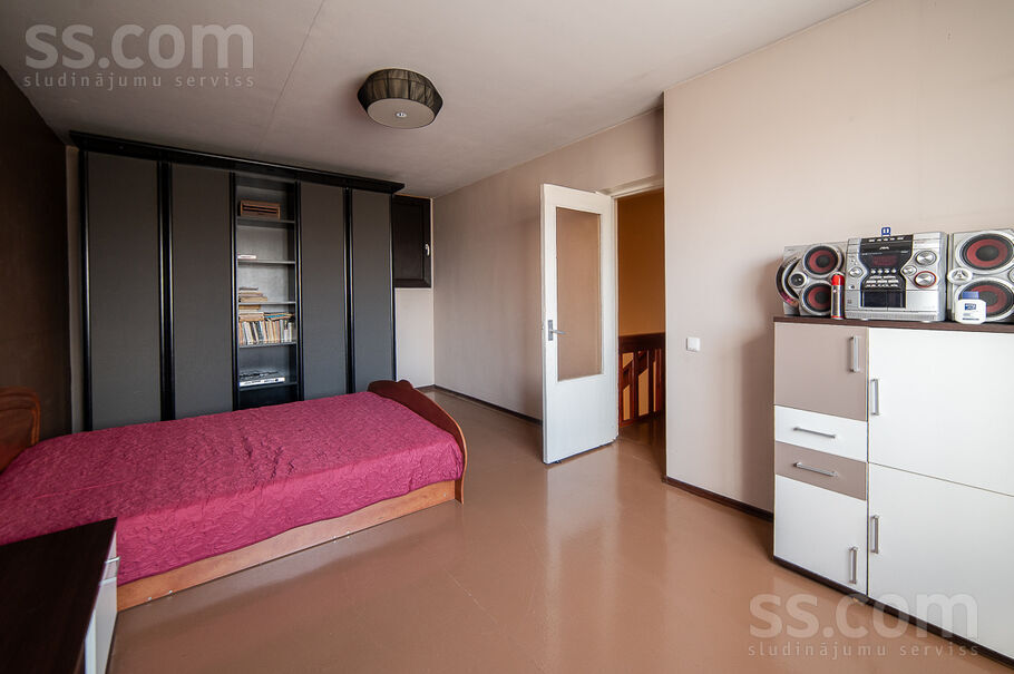 Burtnieku 8 3, Nīgrande, Saldus un raj., Nīgrandes pag. — dzivoklis