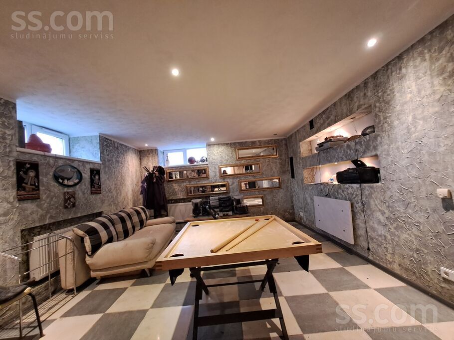 Kārsavas, Rīga — maja