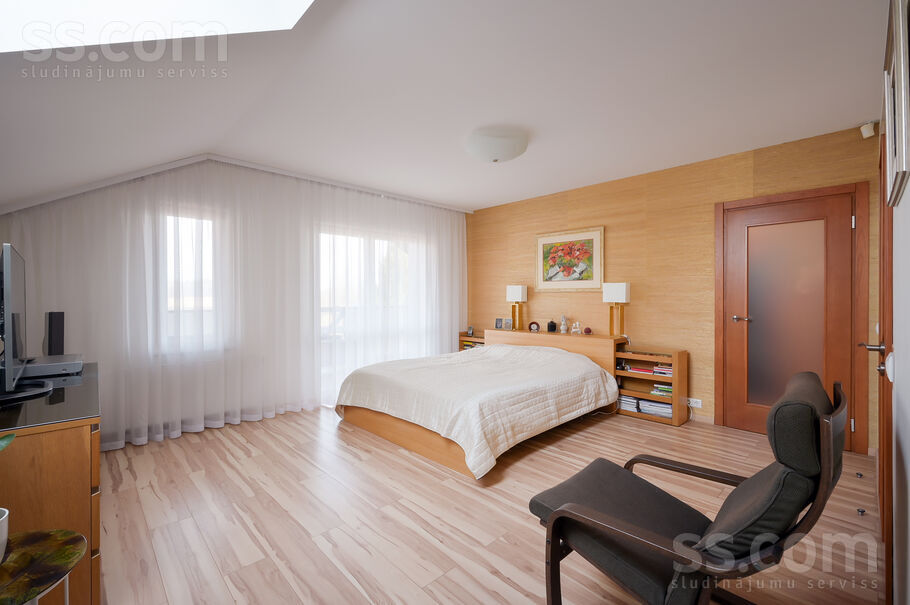 Nākotnes 63, Rīgas rajons, Sigulda — maja