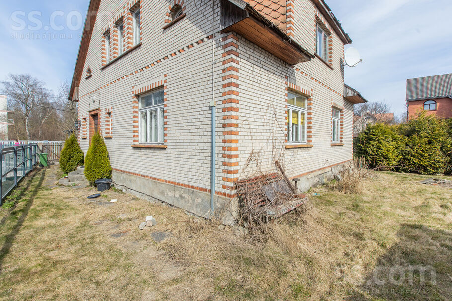 Sakas 21, Rīga — maja