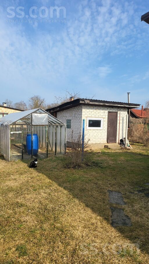 Ozolu iela 19, Carnikava, Rīgas rajons, Carnikavas nov. — maja