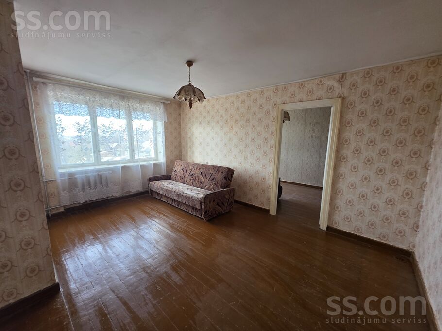 18.novembra iela 12, Rēzekne un raj., Rēzekne — dzivoklis