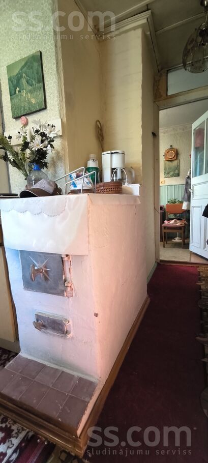 Buru iela 32, Ziemeļblāzma, Limbaži un raj., Skultes pag. — maja