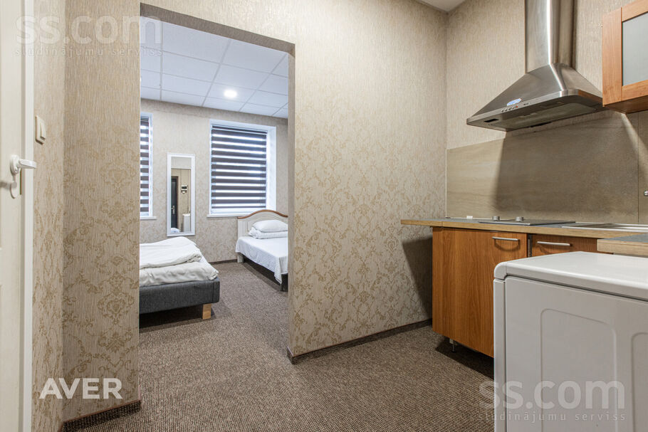 Ludzas 70, Rīga — maja