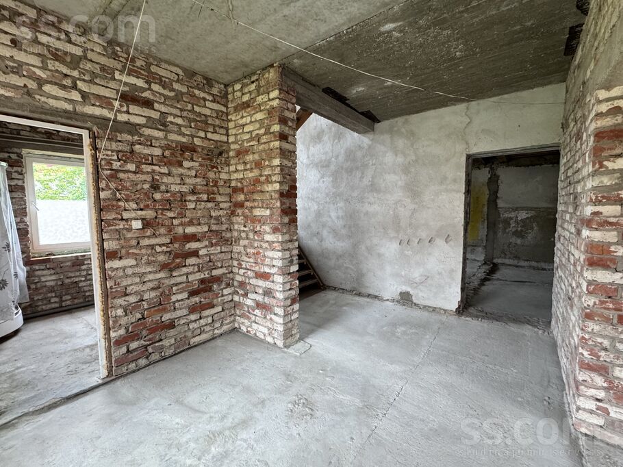 Baznīcas iela 30, Liepāja un raj., Liepāja — maja