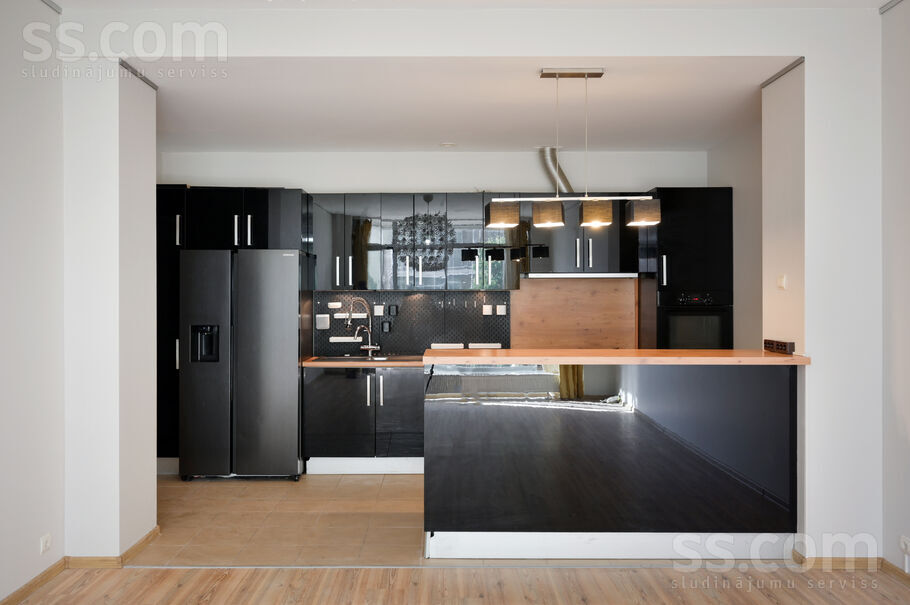 Anniņmuižas bulvāris 38k1, Rīga — dzivoklis