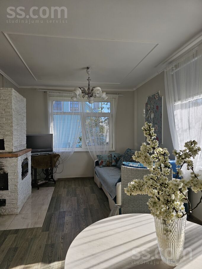 4. Ziemeļu iela 14, Limbaži un raj. — maja