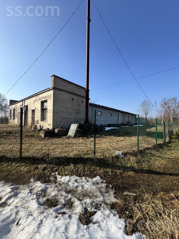 Autogarāža1, Strūžāni, Rēzekne un raj., Stružānu pag. — telpa
