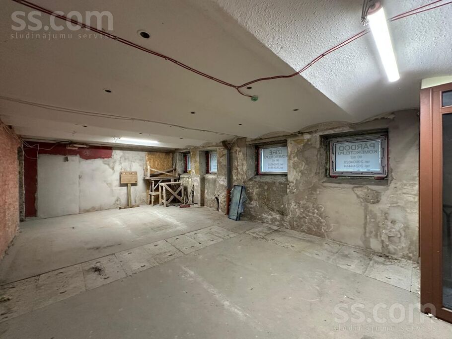 Lāčplēša 24, Rīga, centrs — telpa