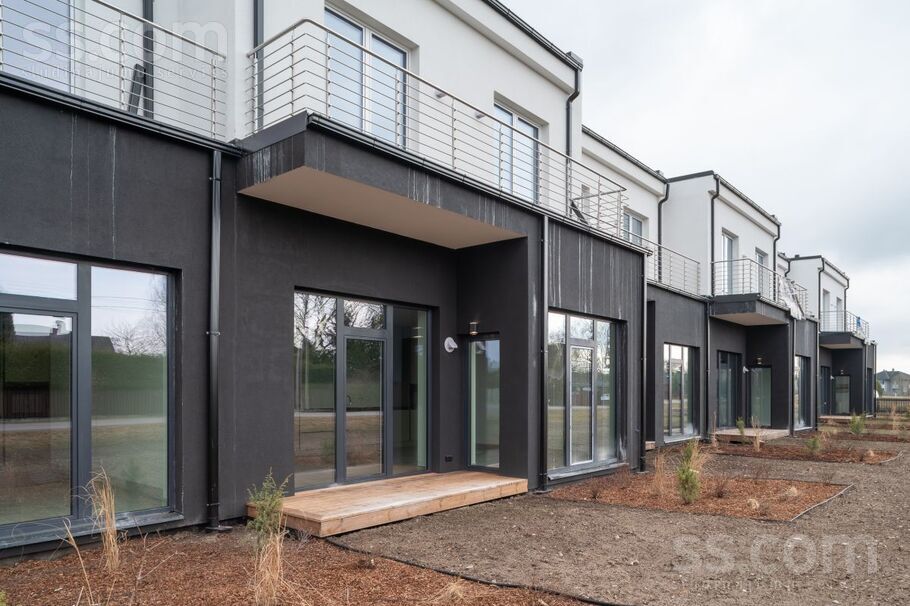 Rītausmas iela 1, Mārupe, Rīgas rajons, Mārupes pag. — dzivoklis