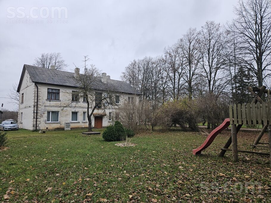 Ķēniņu 14, Vecsalaca, Limbaži un raj., Salacgrīvas l. t. — dzivoklis