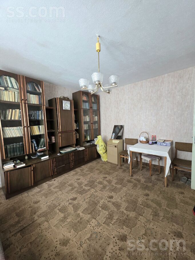 Kalnāres 2, Burtnieki, Valmiera un raj., Burtnieku pag. — dzivoklis