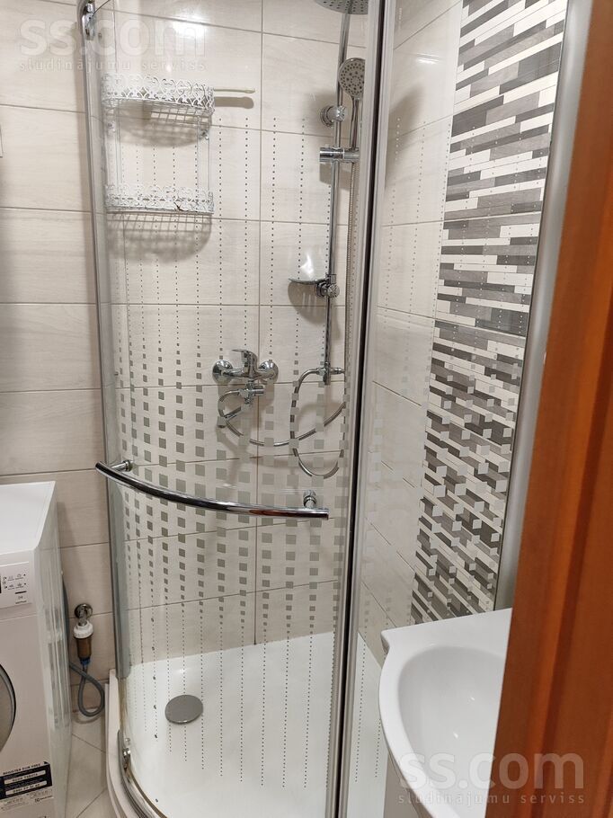 Skolas 3, Nīca, Liepāja un raj., Nīcas pag. — dzivoklis