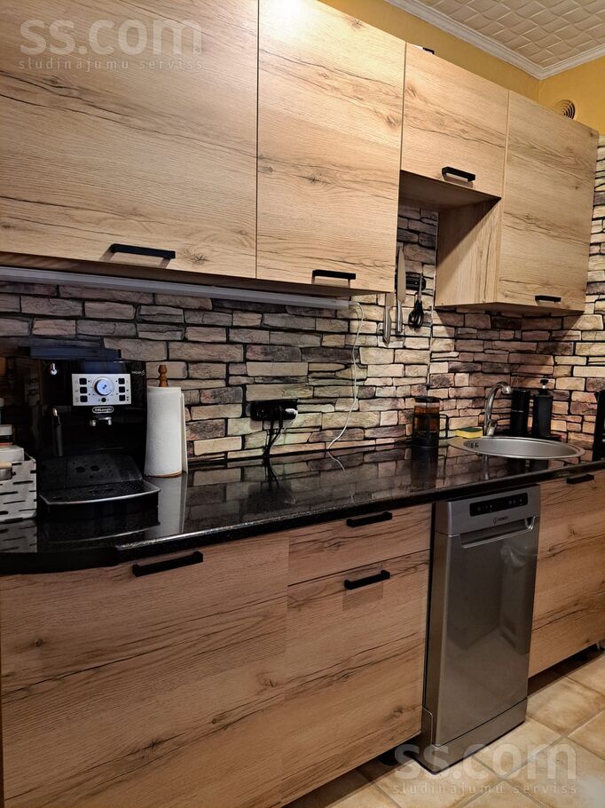 Stacijas 18, Limbaži un raj., Limbaži — dzivoklis