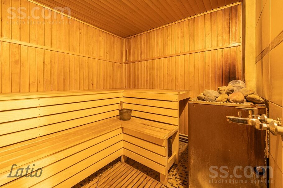 Ganību 6, Jēkabpils un raj., Jēkabpils — maja