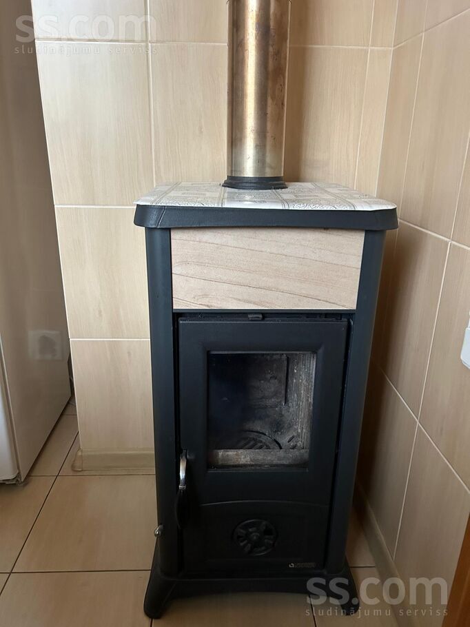 Mezsetu dārzs 72, Jāņupe, Rīgas rajons, Olaines pag. — maja