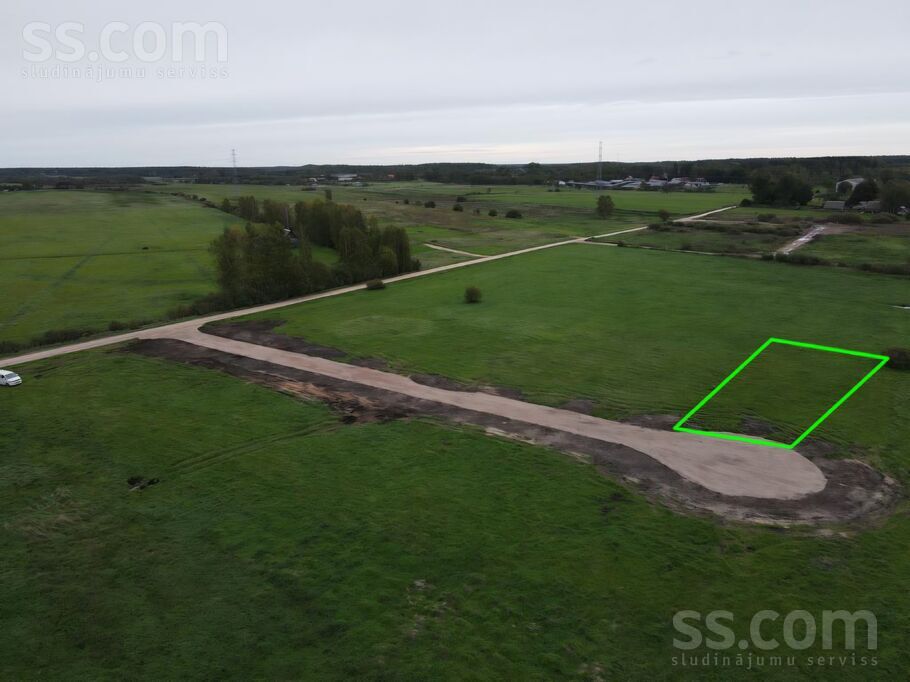 Mazā Meža 9, Rīgas rajons, Salaspils — zeme