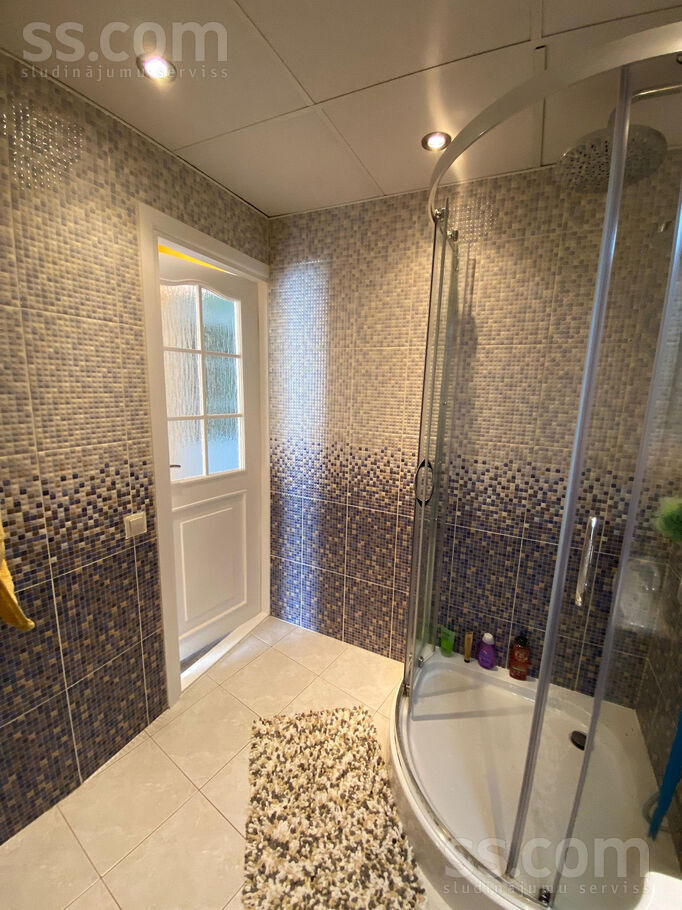 Ugales iela 1/3, Liepāja un raj., Liepāja — dzivoklis