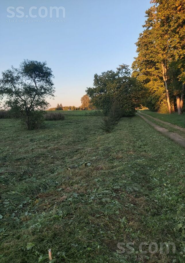 Ievas, Kabile, Kuldīga un raj., Kabiles pag. — zeme