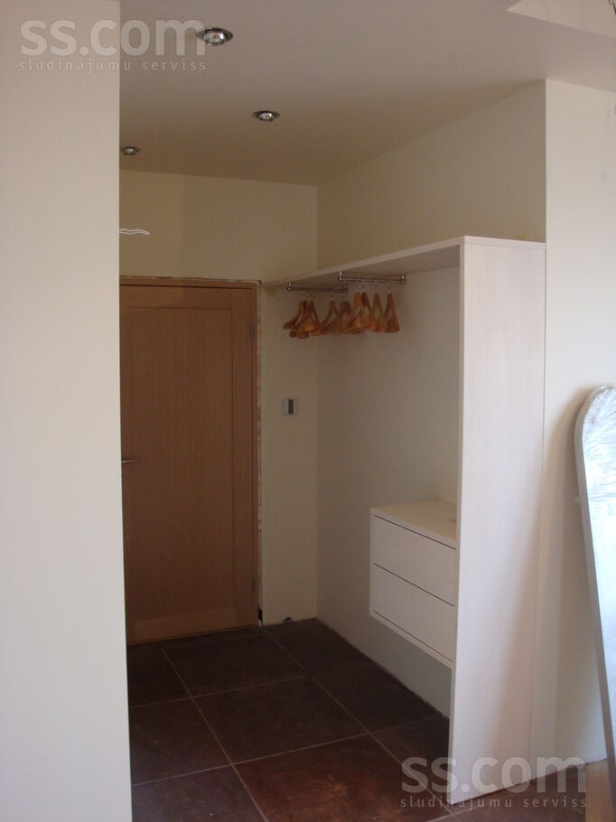 Nurmižu iela 33 77, Rīgas rajons, Sigulda — dzivoklis