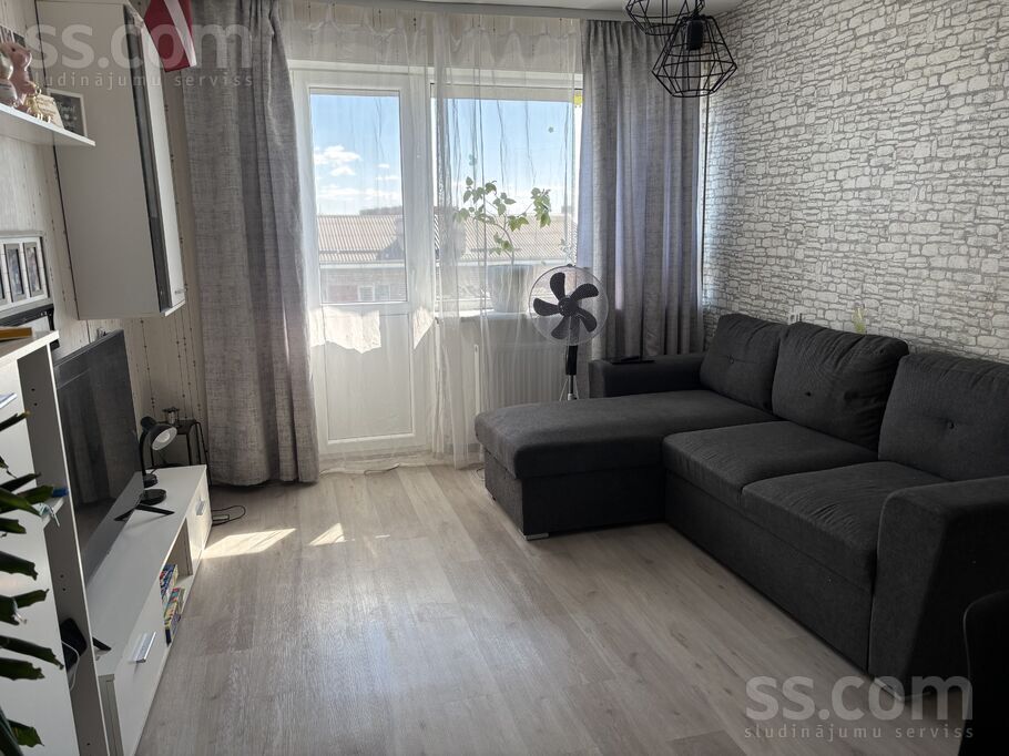 Skolas iela 1, Gulbene un raj., Gulbene — dzivoklis