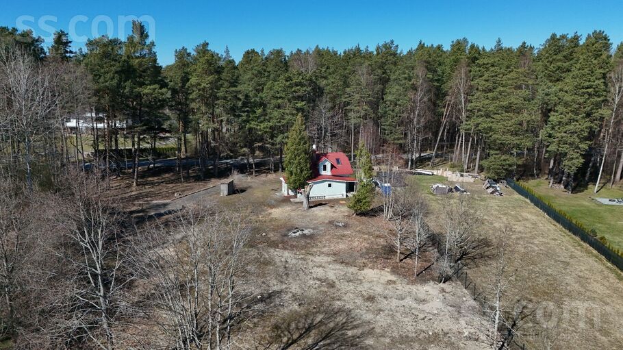 Vikingu 46a, Jūrmala — maja