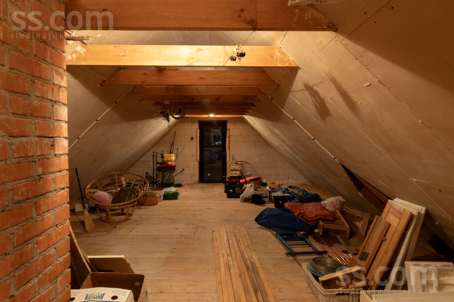 Griezes iela 10, Rīgas rajons, Sigulda — maja