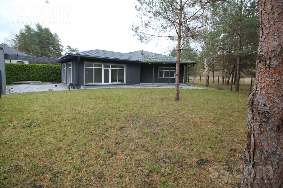 Plostu 3, Brīvkalni, Rīgas rajons, Babītes pag. — maja