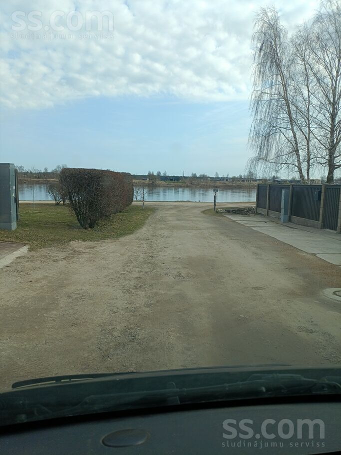 Doles dārzs 119, Dole, Rīgas rajons, Salaspils l. t. — maja