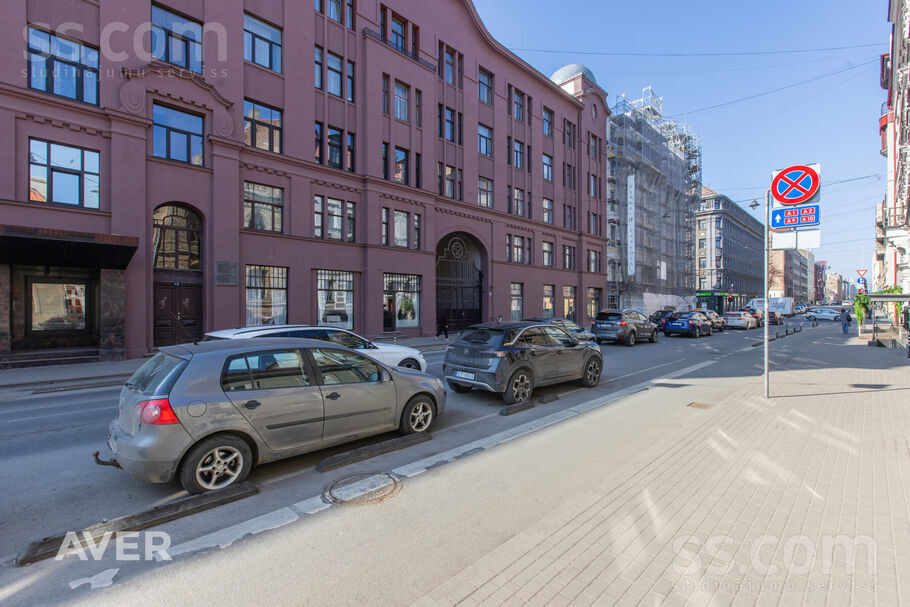 Lāčplēša 52, Rīga — dzivoklis