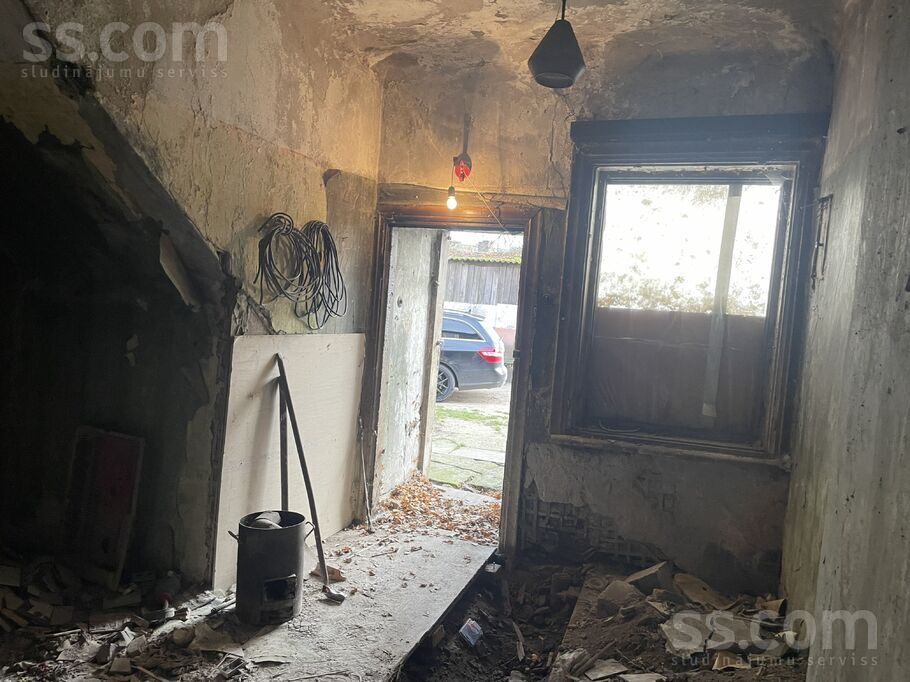 Kungu 9, Jelgava un raj., Jelgava — dzivoklis