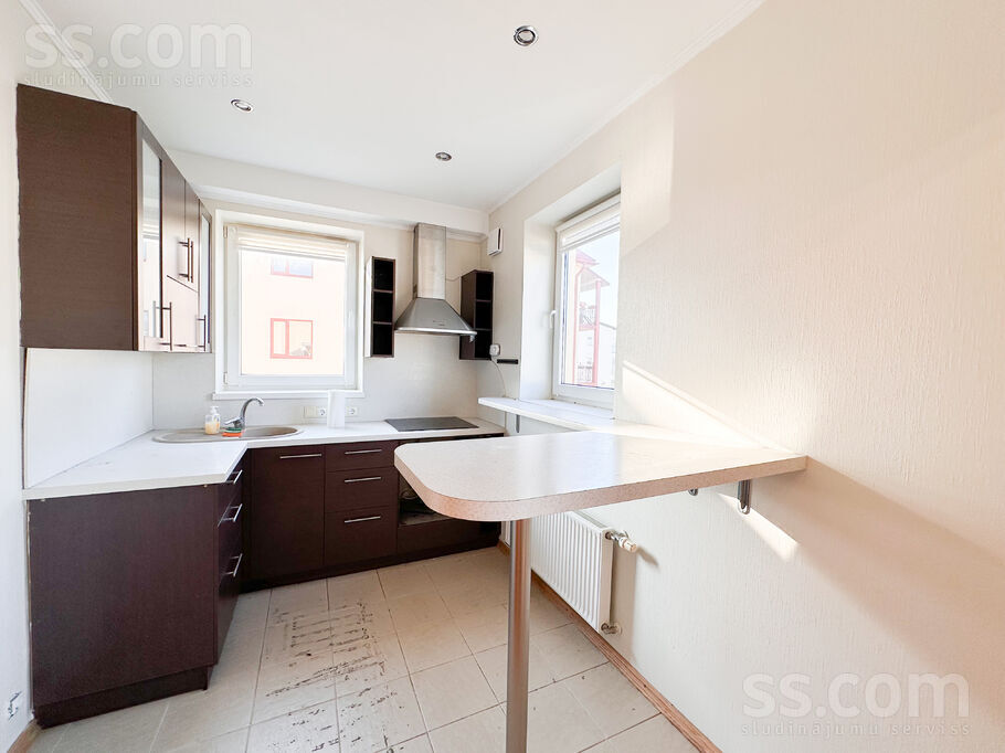 Mazā Zemturu iela 9, Mārupe, Rīgas rajons, Mārupes pag. — dzivoklis