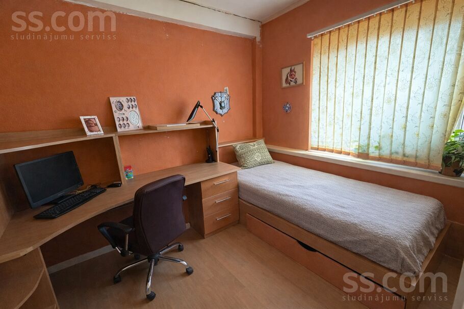 Smilšu 8, Daugavpils un raj., Ilūkste — maja