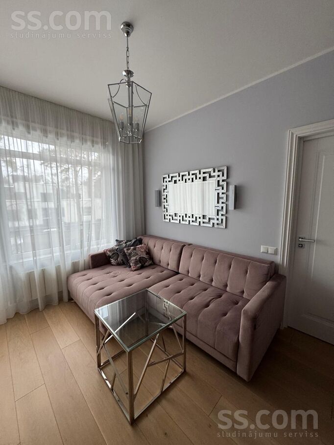 Dzintaru Prospekts 48k1, Jūrmala — dzivoklis