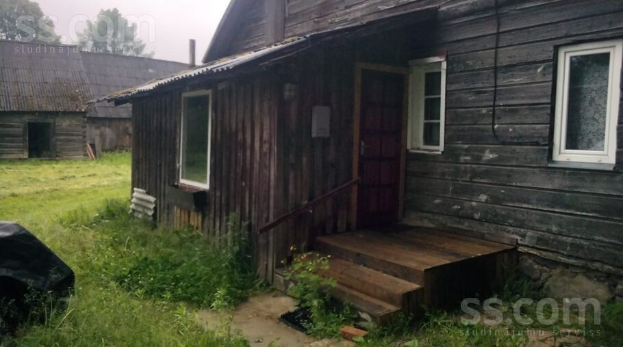 Doktorāts 1, Velēna, Gulbene un raj., Lizuma pag. — dzivoklis