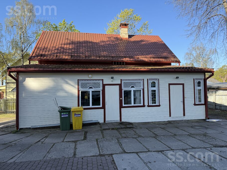 Viļņu iela 3 k1, Jūrmala — maja