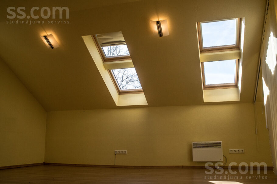 Endzele, Valmiera un raj., Rūjiena — maja