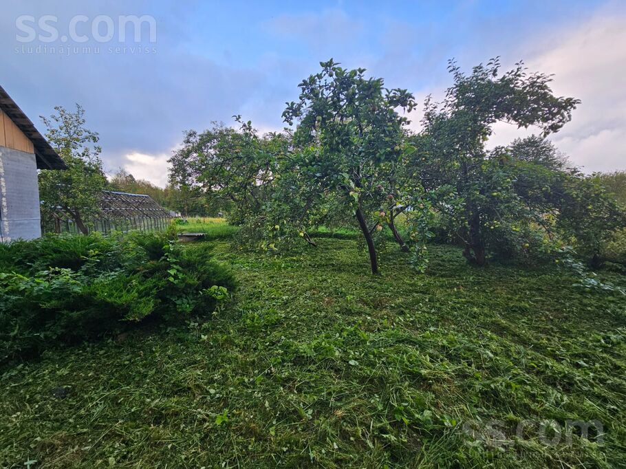 Šķēde, Liepāja un raj., Medzes pag. — maja