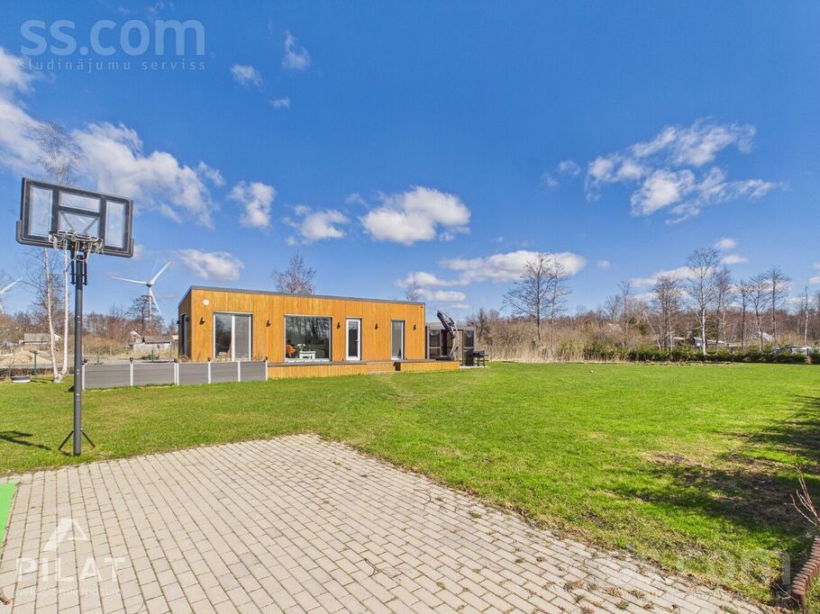 Šķēde 2-33, Šķēde, Liepāja un raj., Medzes pag. — maja