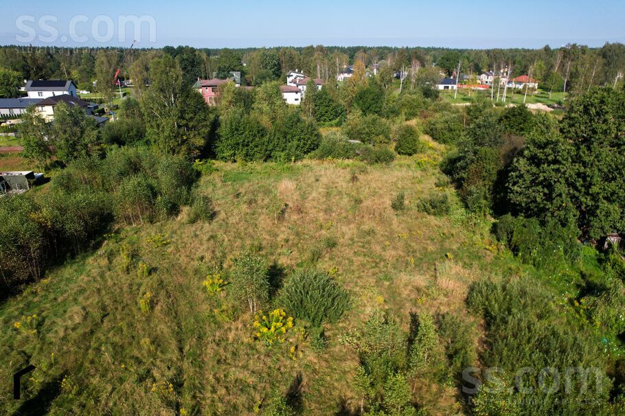 Turlavas 3, Rīga — zeme