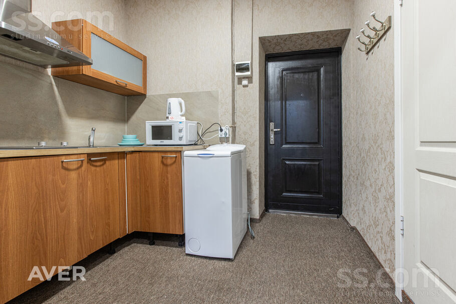 Ludzas 70, Rīga — maja