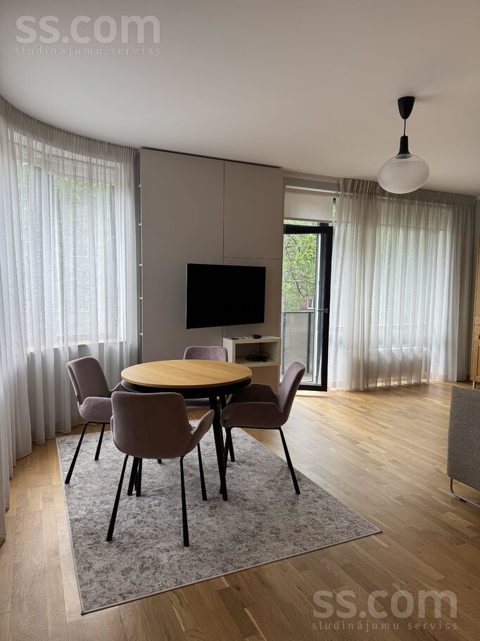 Āgenskalna 25, Rīga — dzivoklis