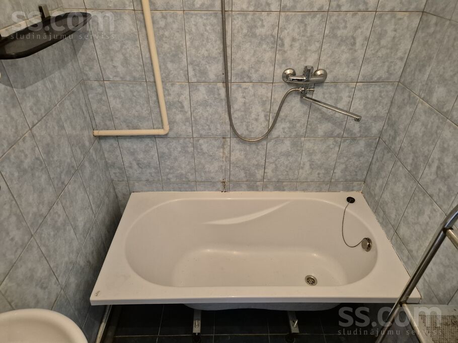 Šķēdes 13, Liepāja un raj., Liepāja — dzivoklis