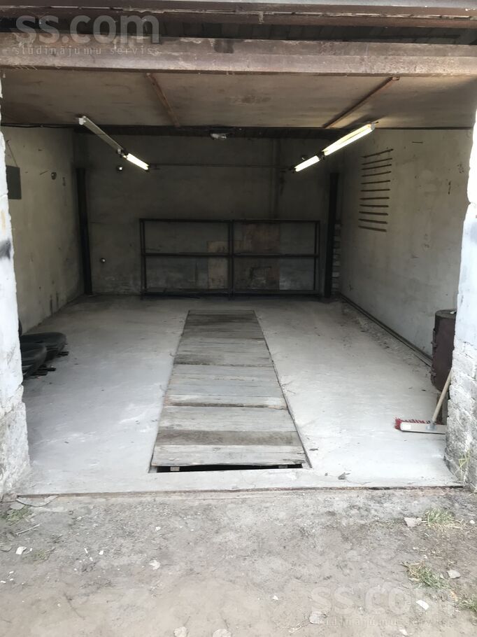 Brenguļu iela 19, Valmiera un raj., Valmiera — telpa