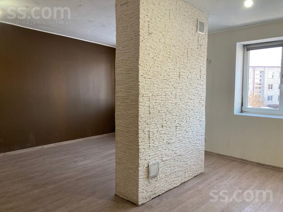 Alejas 21, Kocēni, Valmiera un raj., Kocēnu pag. — dzivoklis